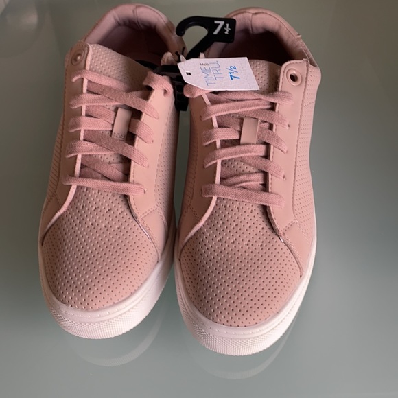 New - Picture 2 of 2